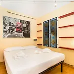 Porta Nuova Flat With Balcony * טורינו