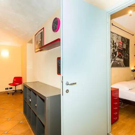 Porta Nuova Flat With Balcony *