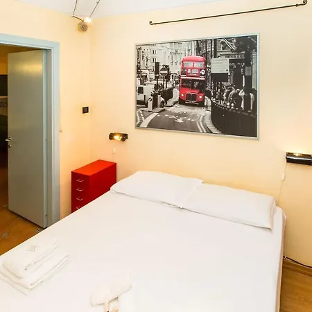 Porta Nuova Flat With Balcony Τορίνο