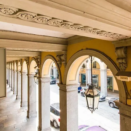 Porta Nuova Flat With Balcony Apartment Turin