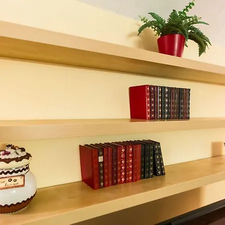 Porta Nuova Flat With Balcony