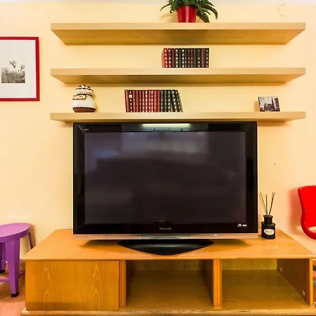 Porta Nuova Flat With Balcony