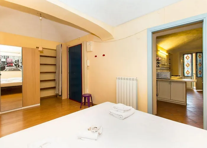 Porta Nuova Flat With Balcony *