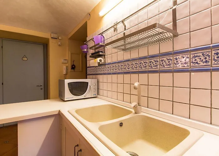Porta Nuova Flat With Balcony Apartment