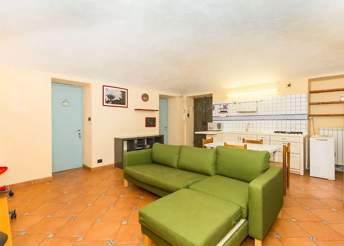 Porta Nuova Flat With Balcony トリノ