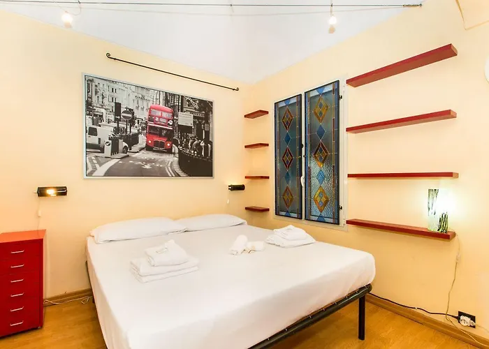 Porta Nuova Flat With Balcony * トリノ